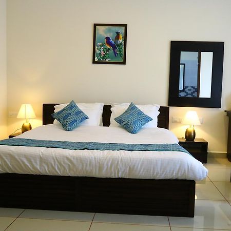 Kohinoor Hotel Alwaye Esterno foto