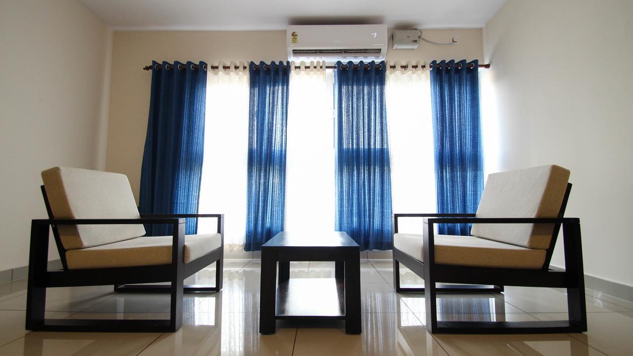 Kohinoor Hotel Alwaye Esterno foto